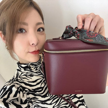 VANITY BAG