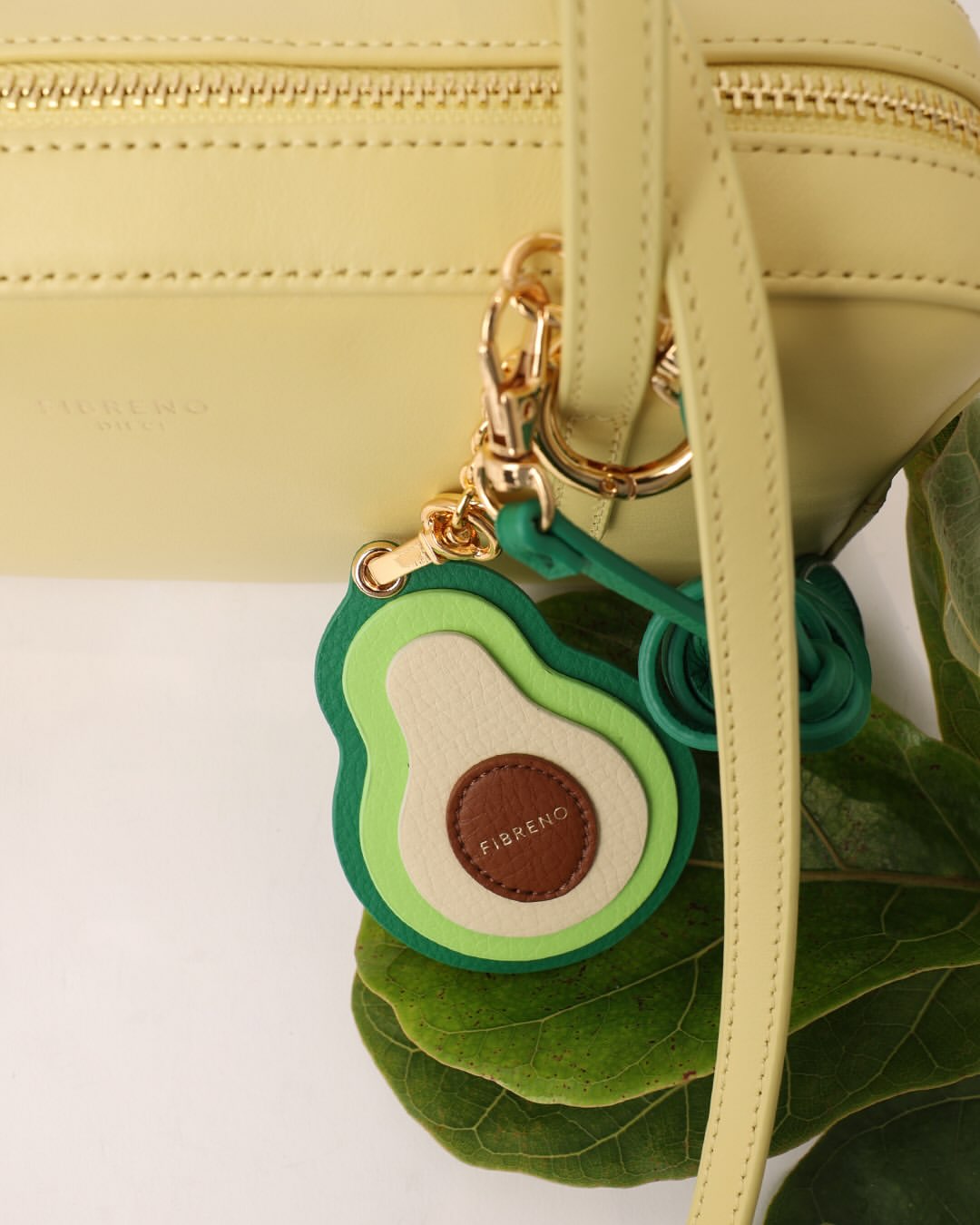 AVOCADO KEYRING